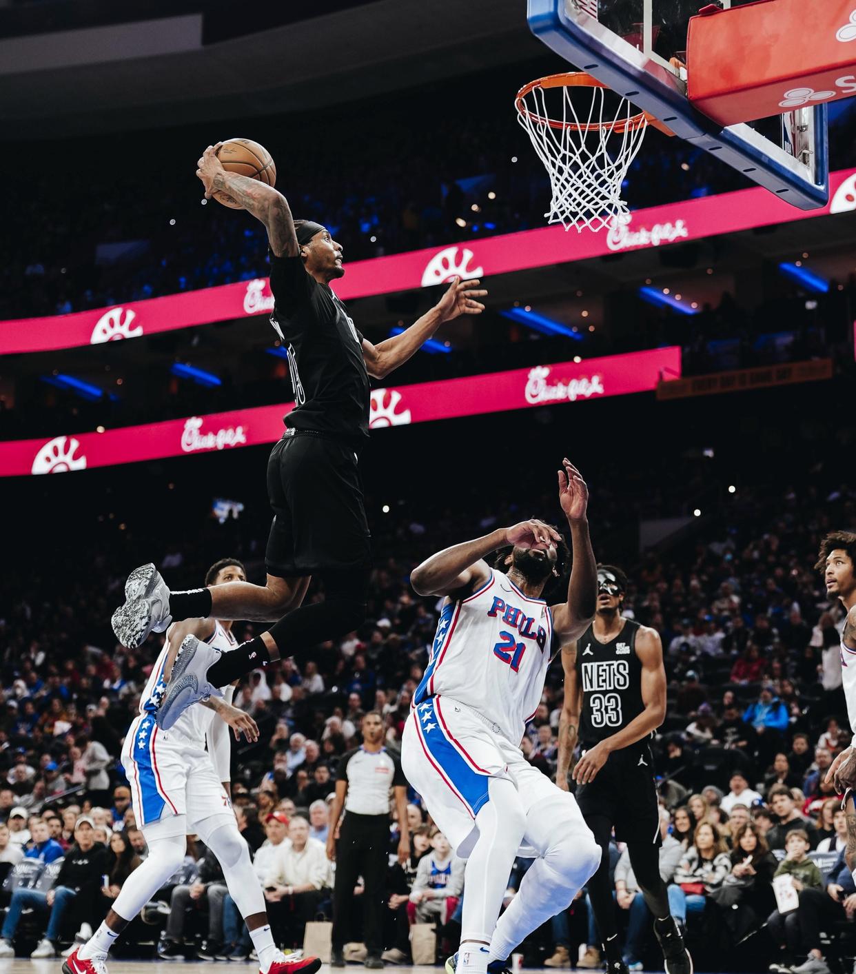 篮网重振雄风，大胜对手展现实力