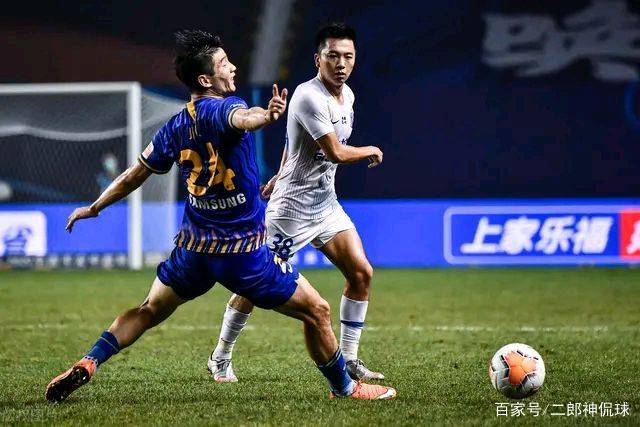 关于江苏苏宁后防线稳固，保持不败纪录的信息