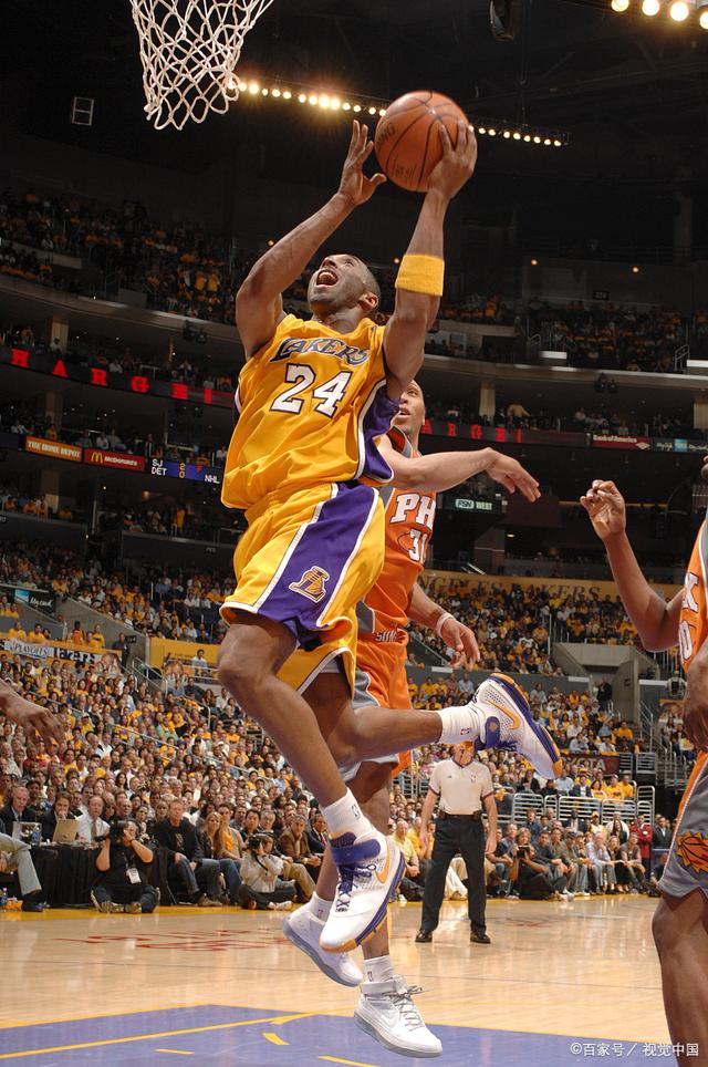 乐鱼体育线上网站-关于NBA精彩瞬间频现，精彩绝伦的比赛令人回味无穷的信息