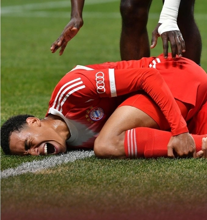 乐鱼登录-包含兰帕德毫无还手之力，罗马客场惨败巴黎圣日耳曼的词条